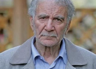 سخنرانی دکتر دینانی درباره کوروش و ترجمه عجیب و ناصحیح روایت معروف